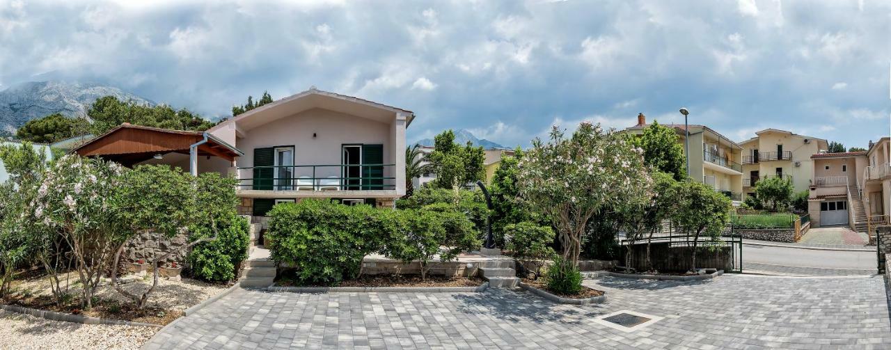 Villa Bandic Baška Voda Exteriör bild