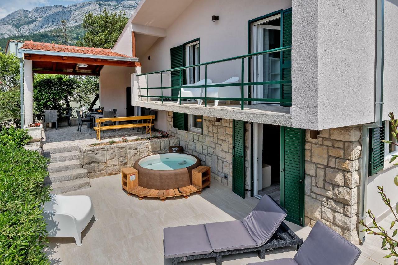 Villa Bandic Baška Voda Exteriör bild