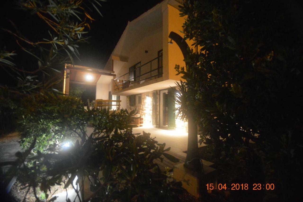 Villa Bandic Baška Voda Exteriör bild